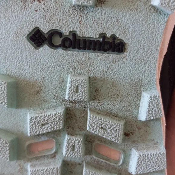 Columbia Shoes - Picture 9 of 11